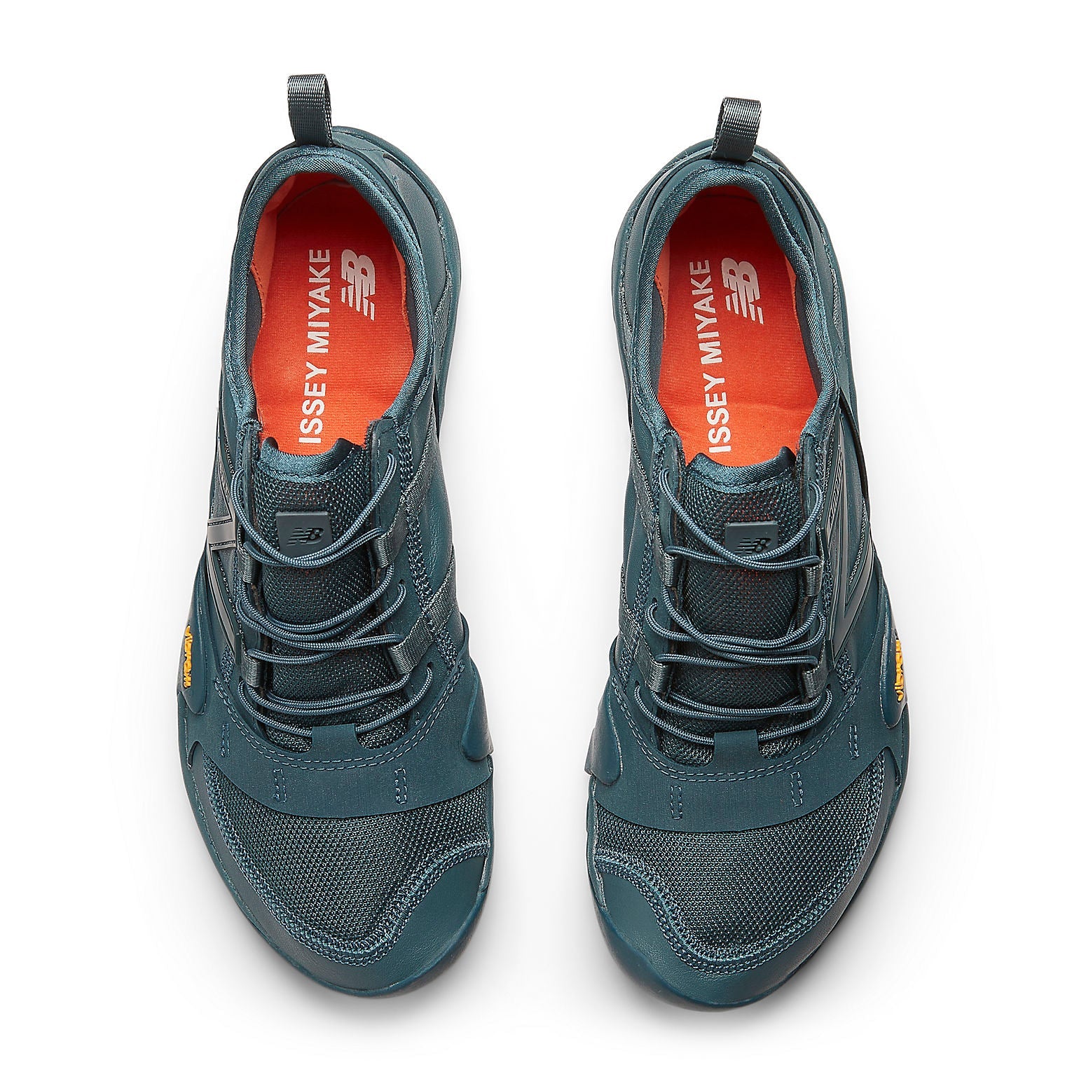 New Balance x ISSEY MIYAKE Sneakers 'Teal' MT10OIY