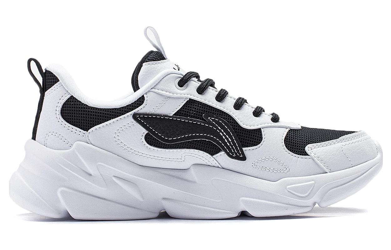 (WMNS) Li-Ning Liuying 'White Black' AGCT388-5