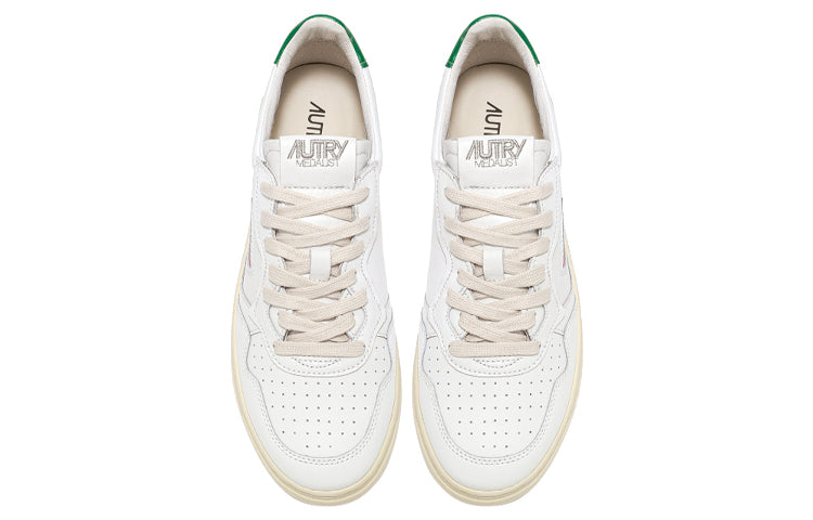 (WMNS) Autry Medalist Leather Low 'White Green' AULW-LL20