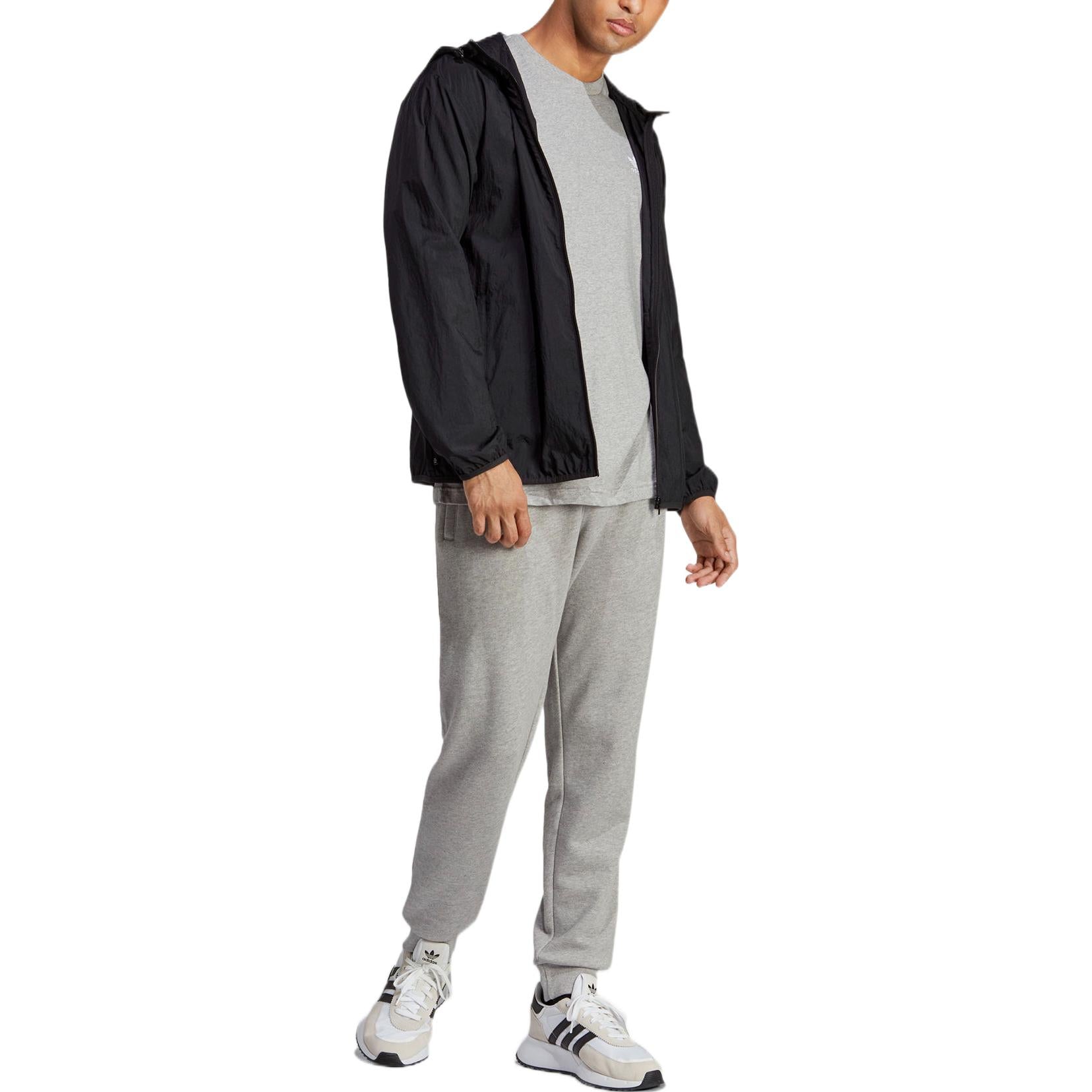 adidas originals Trefoil Essentials Windbreaker Jacket 'Black' IA6362