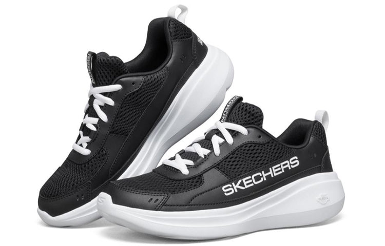 (WMNS) Skechers Go Run Fast Black/White 667053-BKW