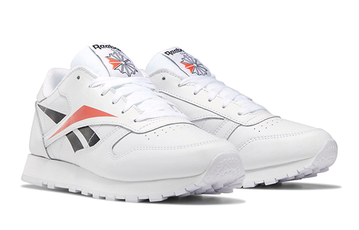 (WMNS) Reebok Classic Leather 'Black White Red' EG1454