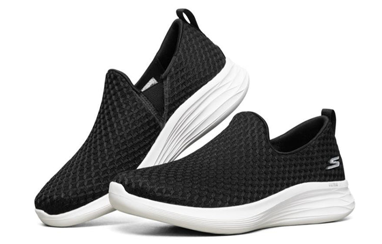 (WMNS) Skechers You Wave Sports Shoes Black/White 132000-BKW