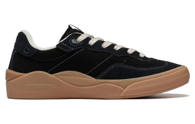 Li-Ning Skategeneral 'Black White Gum' AEPSA49-2