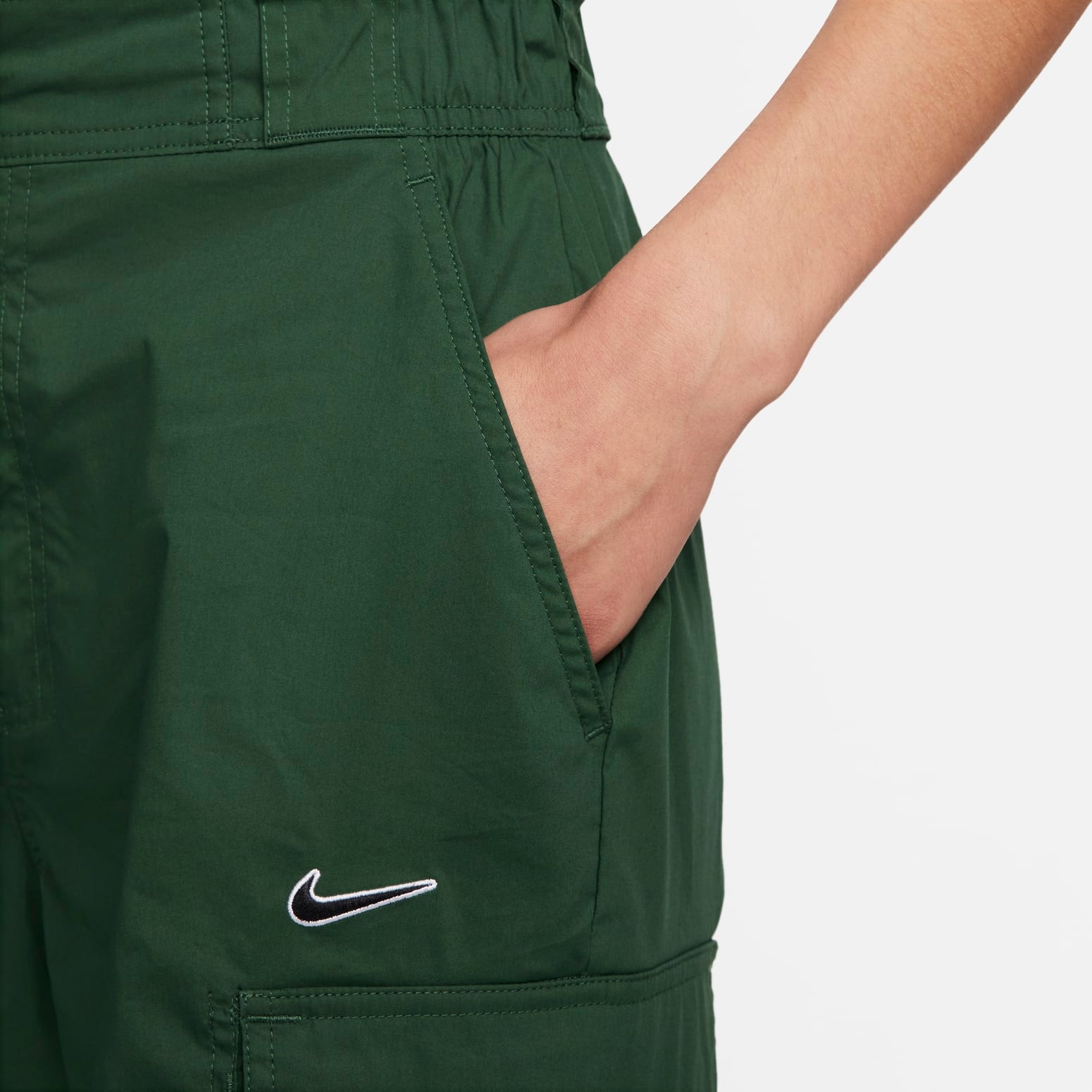 (WMNS) Nike Sportswear Woven Pants 'Green' FV4969-323