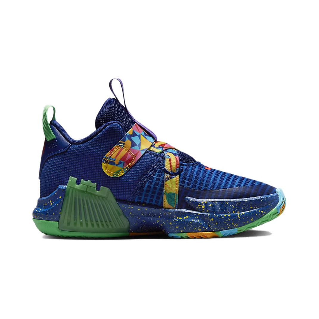 (PS) Nike LeBron Witness 7 'Kaleidoscope' DQ8647-400