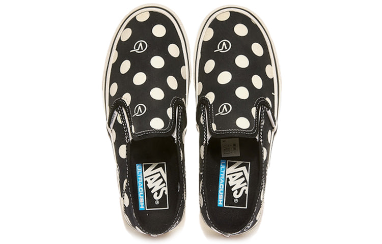Vans Slip-On Polka Dots 'Black White' VN0A3MVD25L