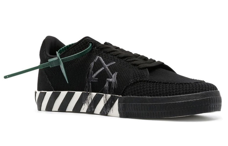 Off-White Low Vulcanized Sneakers 'Black White' OMIA085F22KNI0011010