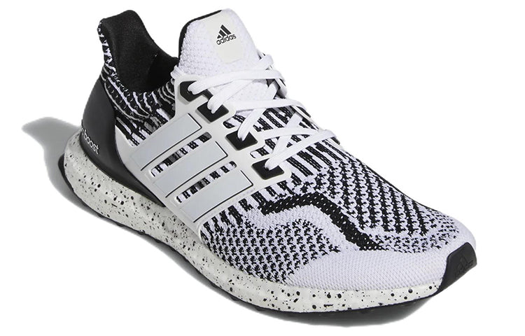 adidas UltraBoost 5.0 DNA 'White Black' HP2474