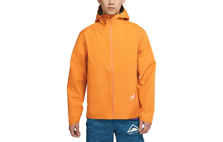 Men's Nike Trail Series Gore-Tex Solid Color Micro Mark Logo Printing Zipper Hooded Jacket Light Curry Yellow DM4660-738