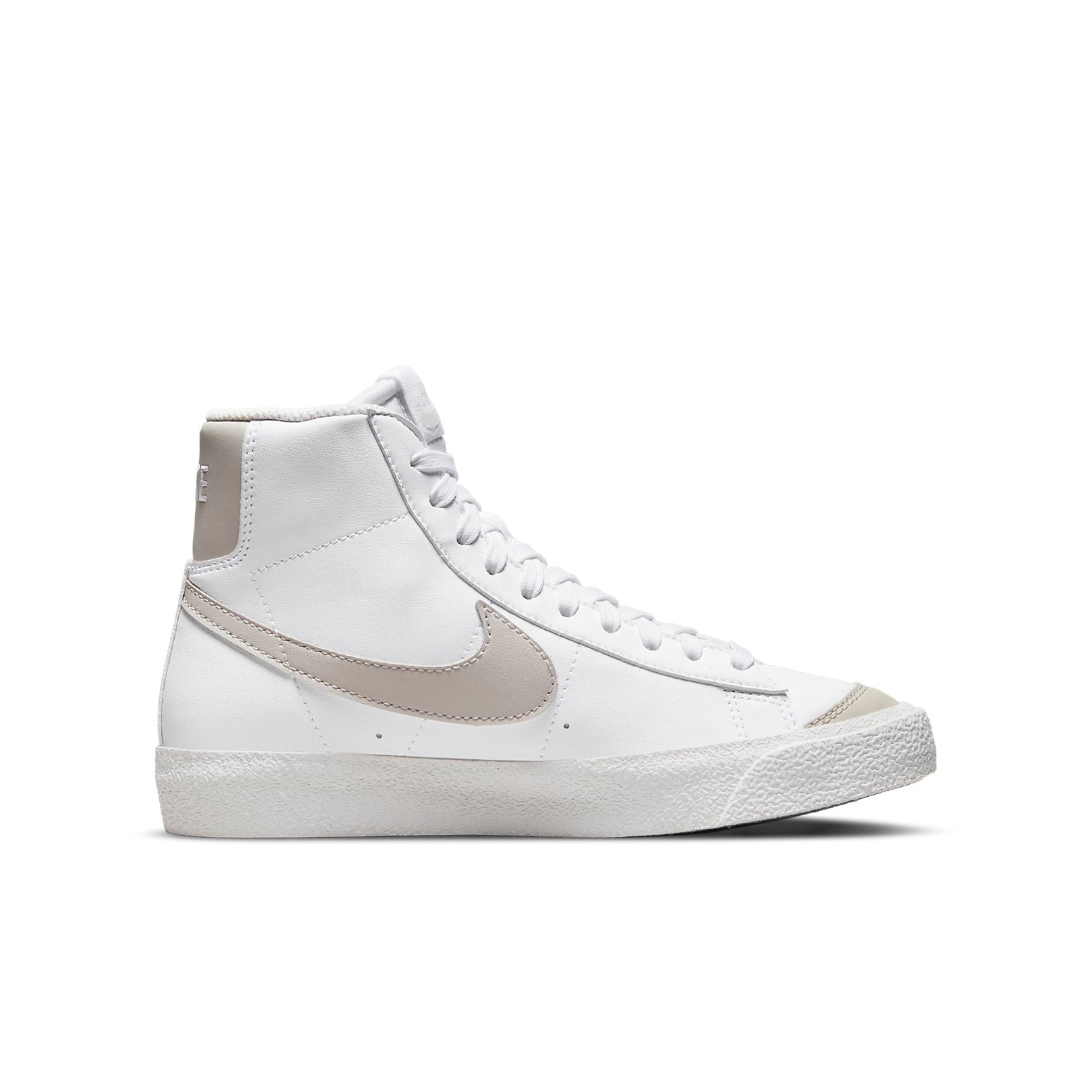 (GS) Nike Blazer Mid '77 SE 'White Light Bone' DM1000-100