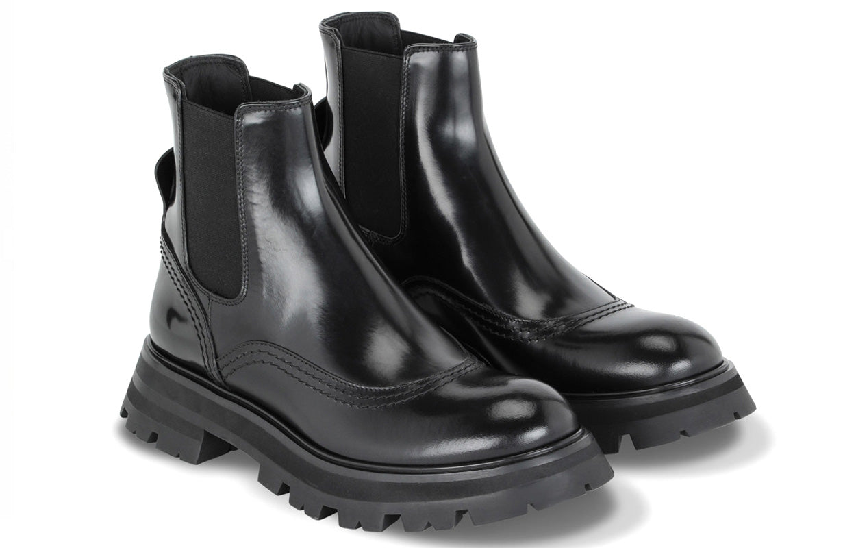 (WMNS) Alexander McQueen Wander Chelsea Boots 'Core Black' 666367WHZ841000