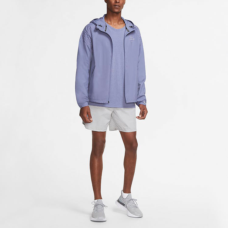 Nike Essential Run Division Flash logo CU7871-482