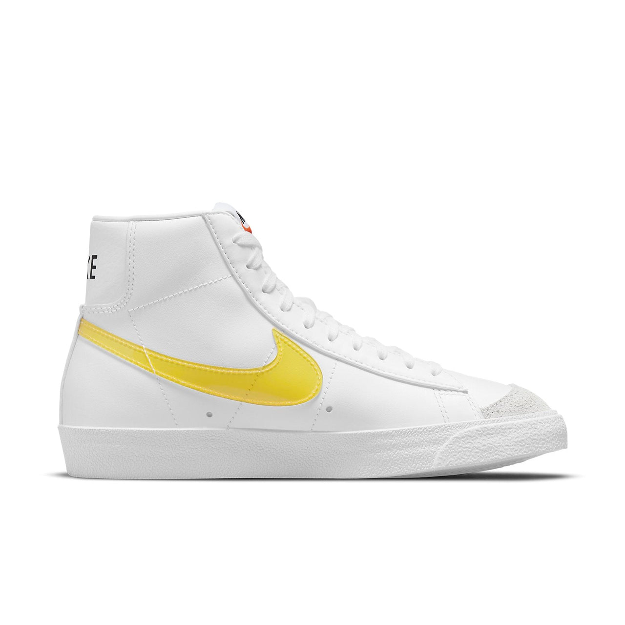(WMNS) Nike Blazer Mid '77 Essential 'White Opti Yellow' DJ3050-101