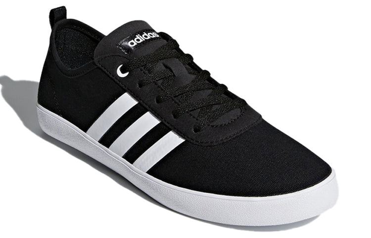 (WMNS) adidas QT Vulc 2.0 'Core Black' DB0152