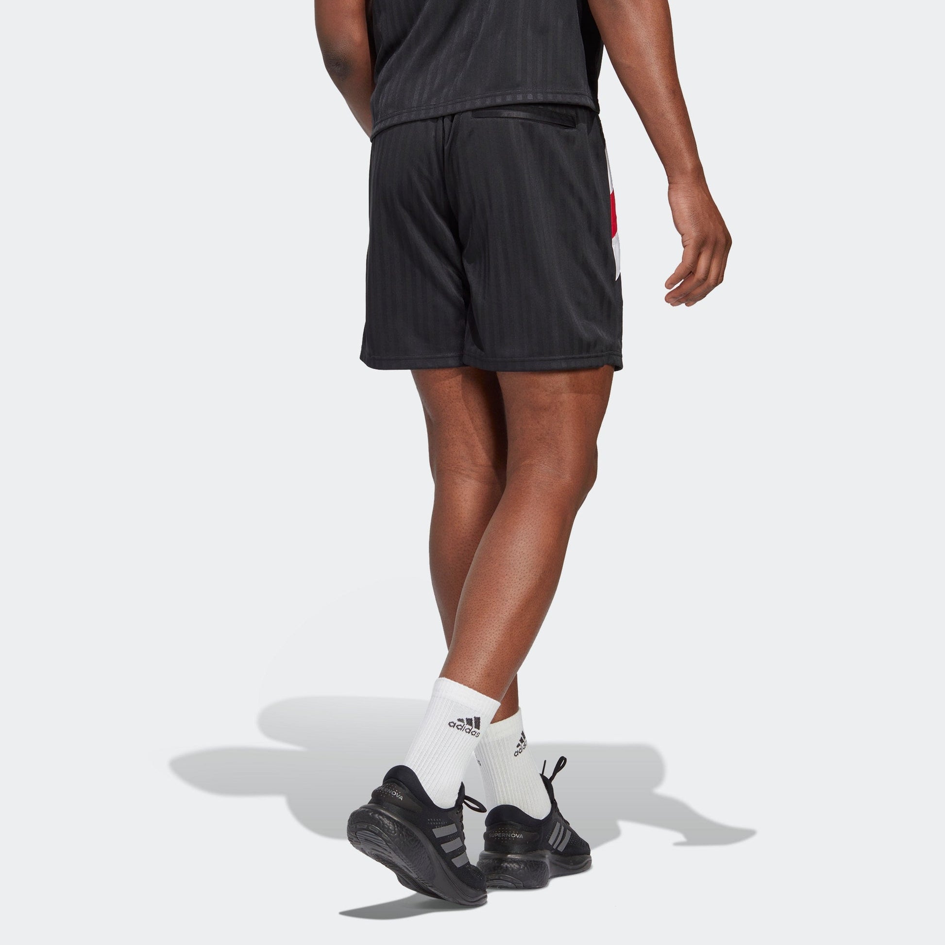 adidas Manchester United Icon Shorts 'Black' HT2001