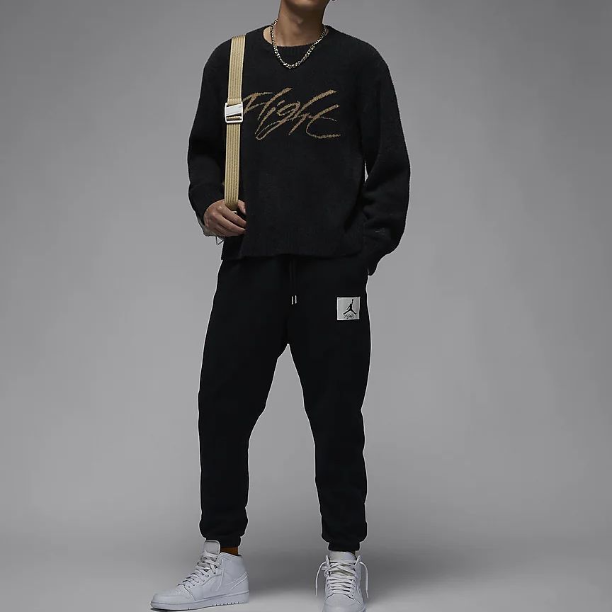 Air Jordan Flight Heritage Crop Sweater 'Black' FD7390-045