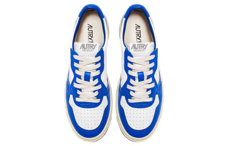 (WMNS) Autry Medalist Low 'Azure White' AULW-WB15