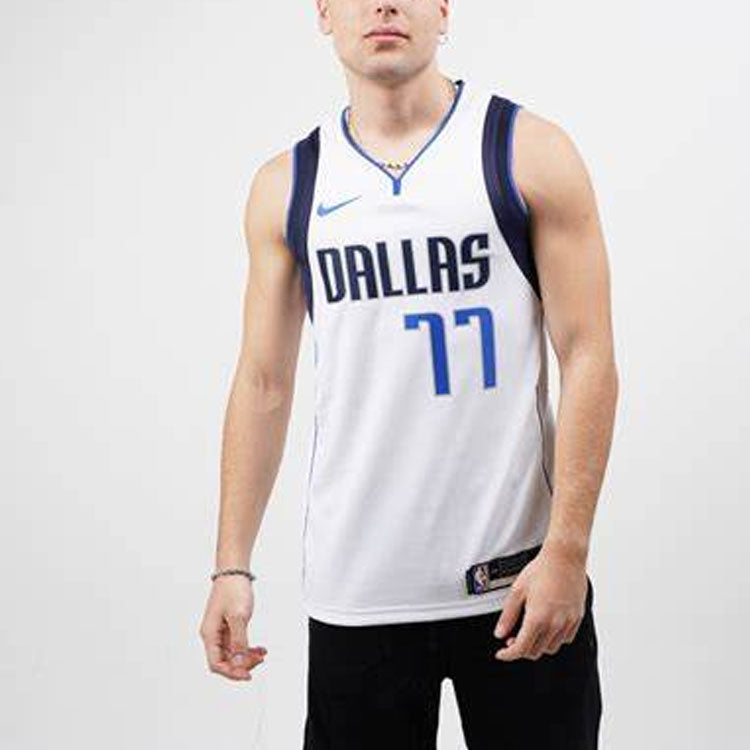 Nike NBA Lukas Doncic Mavericks Jersey White CW3588-109