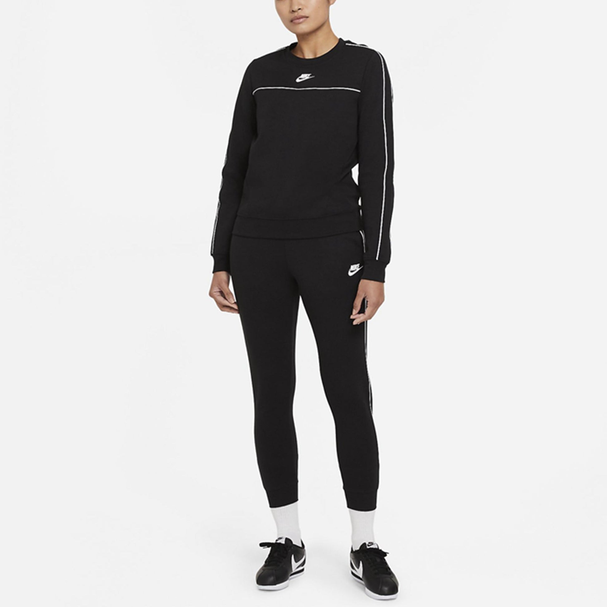 (WMNS) Nike Logo Printing Round-neck Swea Black CZ8337-010