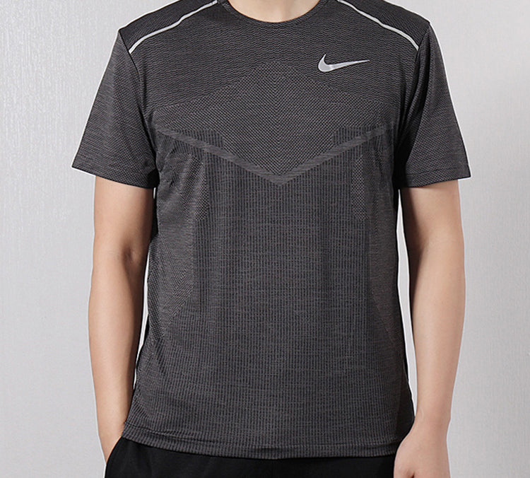 Nike Techknit Ulta Reflective Running Sports Short Sleeve Gray AJ7616-010