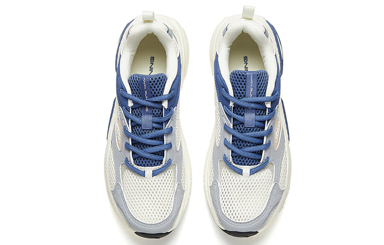 (WMNS) ANTA Run Collection 'White Blue Grey' 122025590-4
