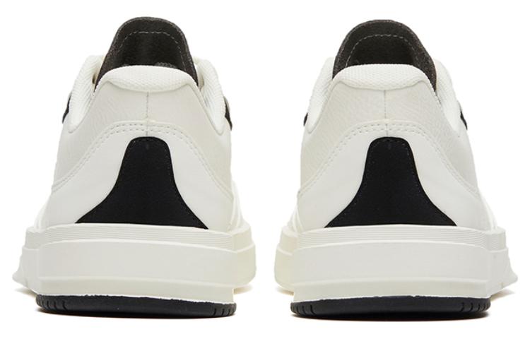 (WMNS) ANTA Life Series Sneakers 'White' 922328011-3