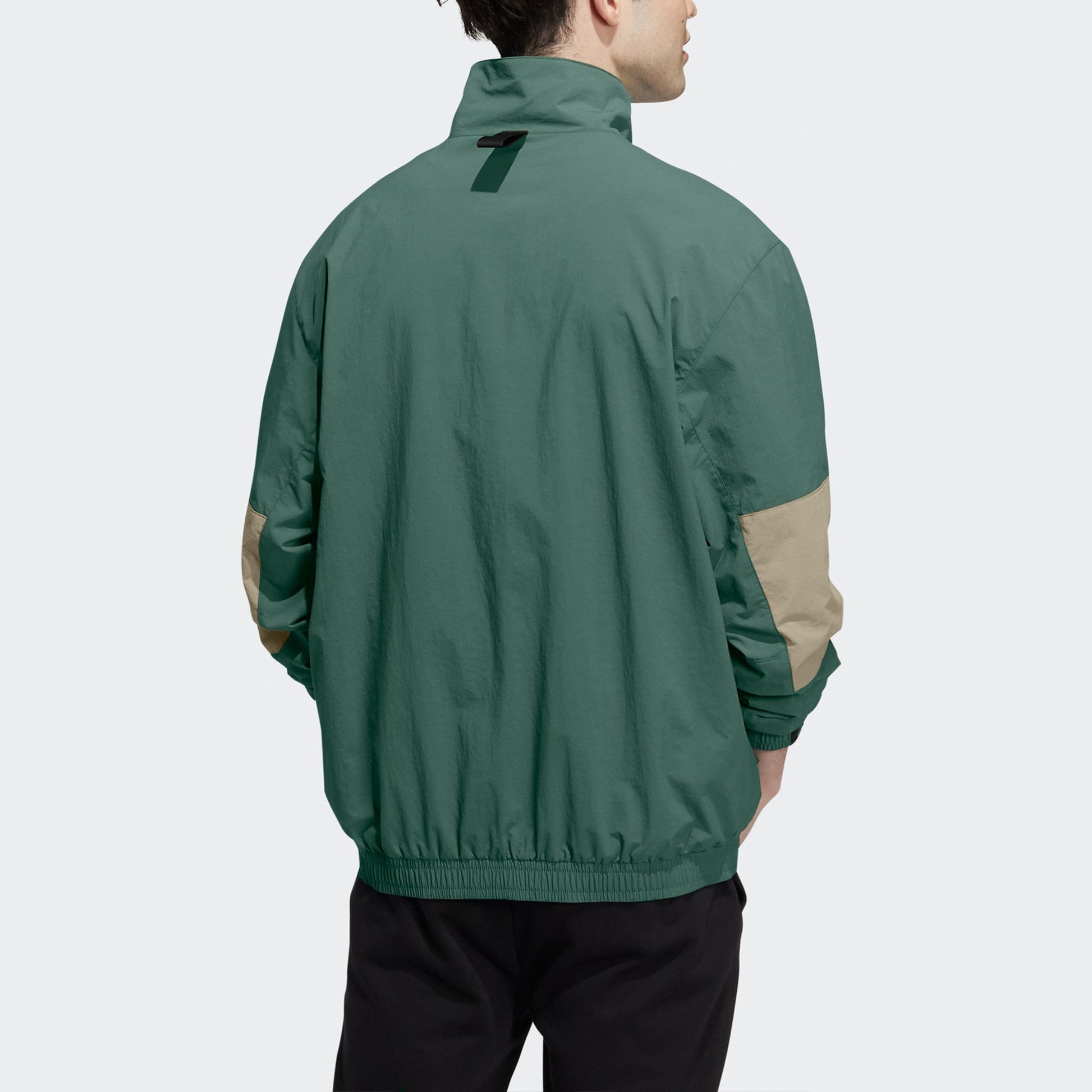 adidas neo W Cg T1 Outdoor Cargo Multiple Pockets Contrasting Colors Sports Logo Jacket Green HE7941