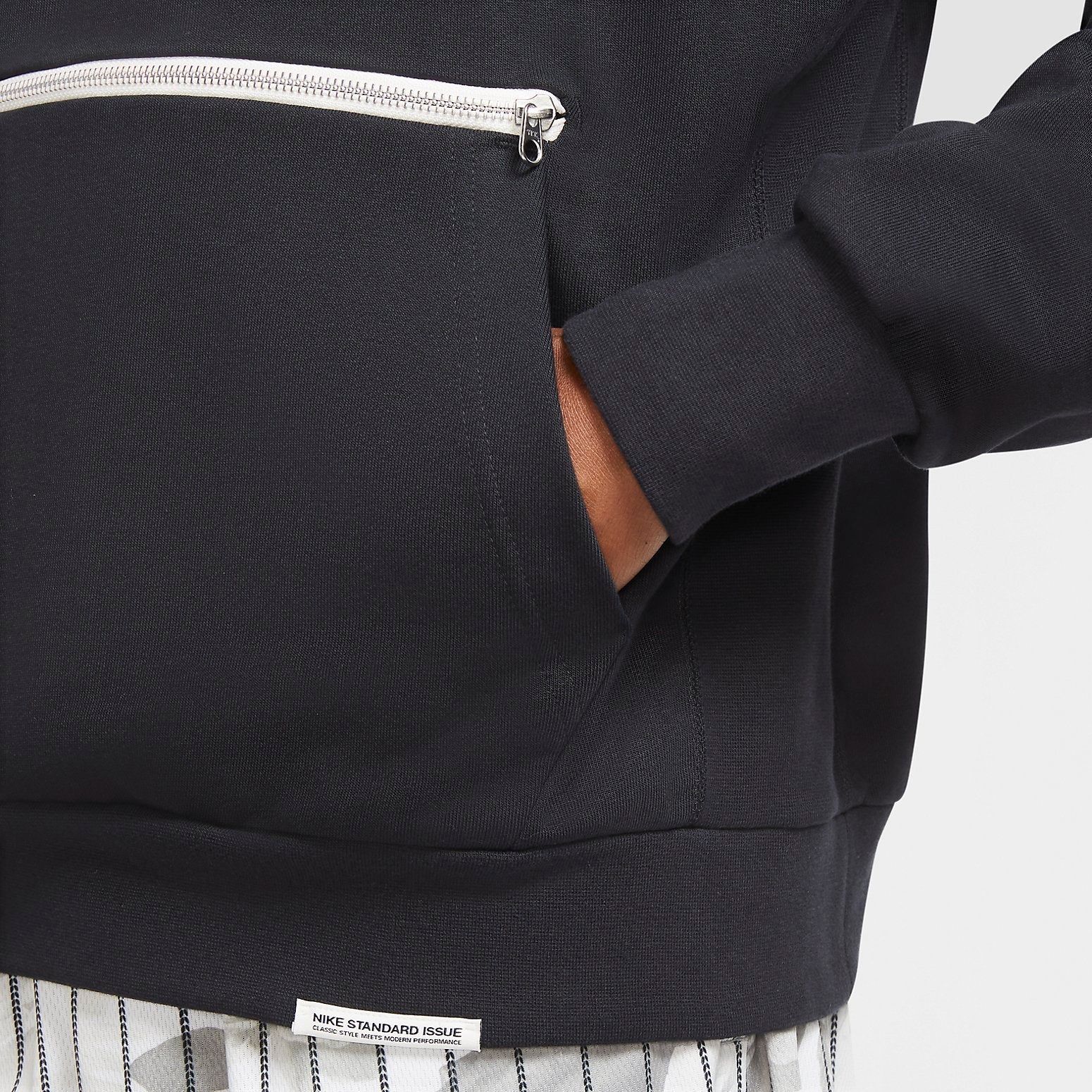 Nike Standard Issue Hoodie 'Black' CV0864-010