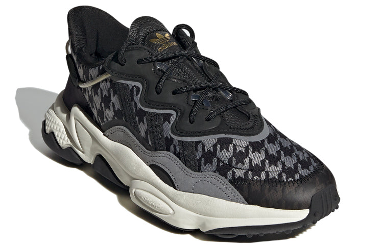 (WMNS) adidas Ozweego 'Herringbone Weave - Black' FV9757