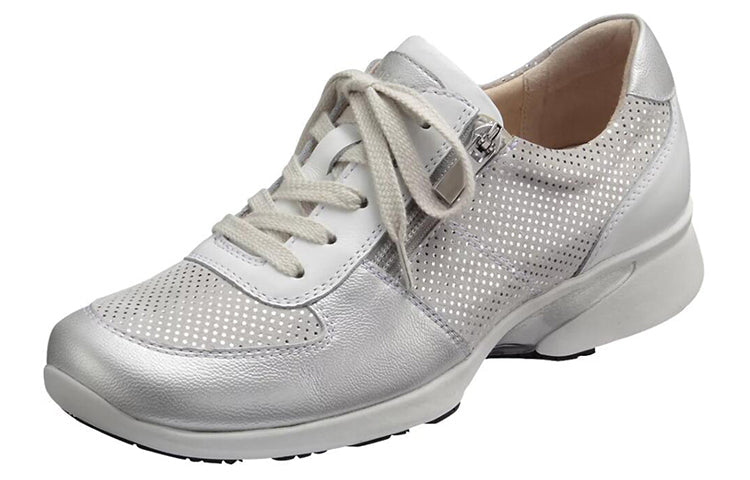 (WMNS) ASICS Pedala (2E Wide) White/Silver WP255S-0193