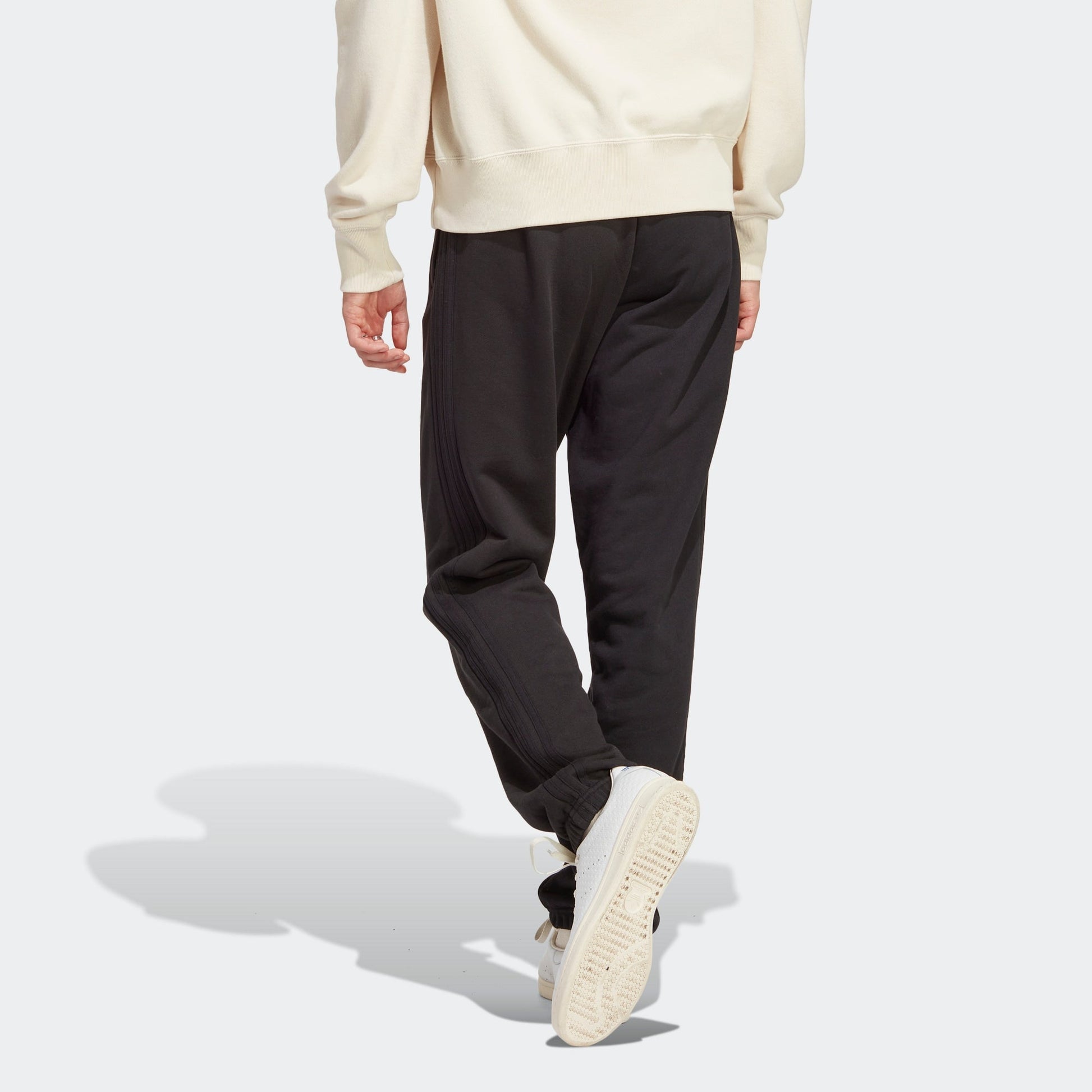 adidas Originals New Age Graphics Moletom Pants 'Black' IC5756