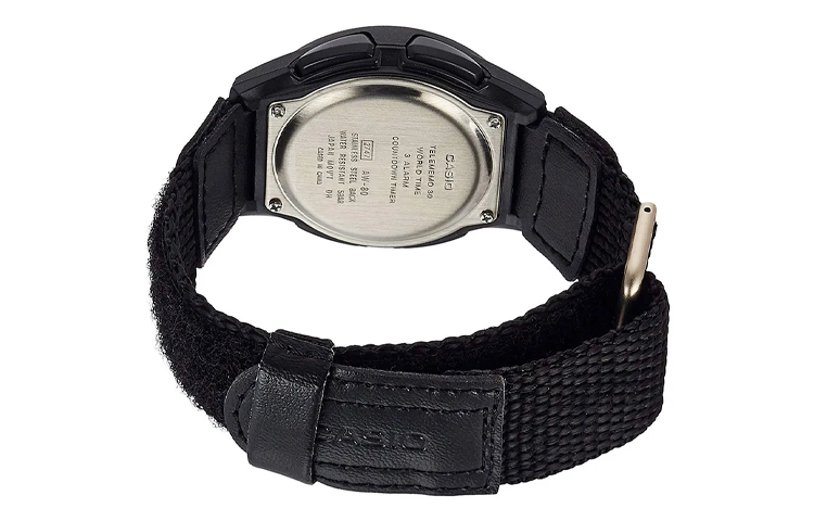 Men's CASIO forester Series Retro Fashion Stylish Classic Pointers Series Waterproof Quartz Watch Mens Black Analog FT500WC-1BV