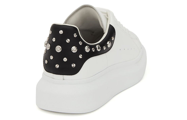 Alexander McQueen Oversized Sneaker 'White Studd' 553776WHGP59061