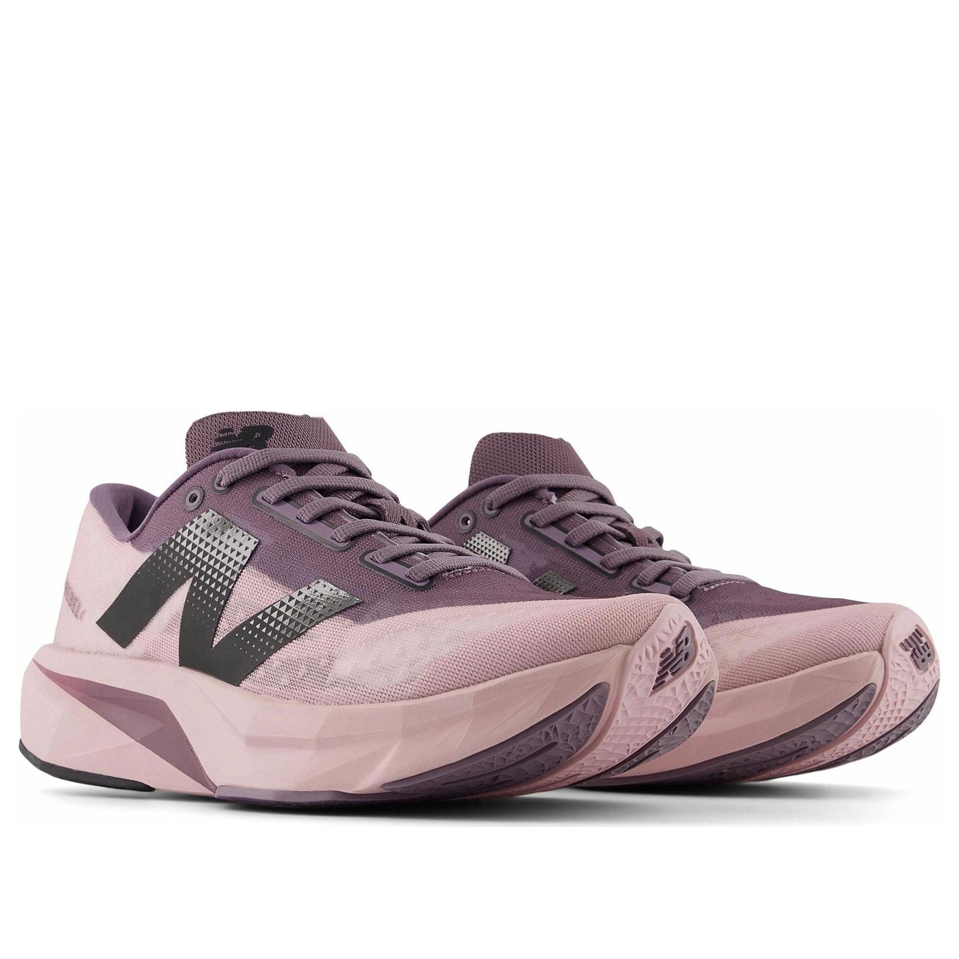 (WMNS) New Balance FuelCell Rebel v4 D Width 'Twilight Haze Dark Ice Wine' WFCXCS4