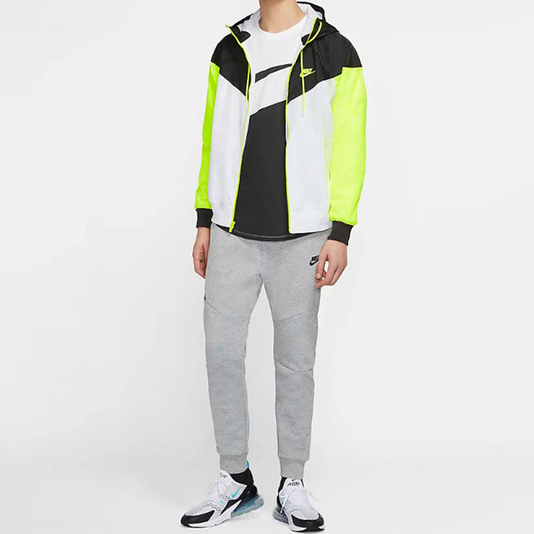 Nike SS20 Sportswear Windrunner Green AR2192-103