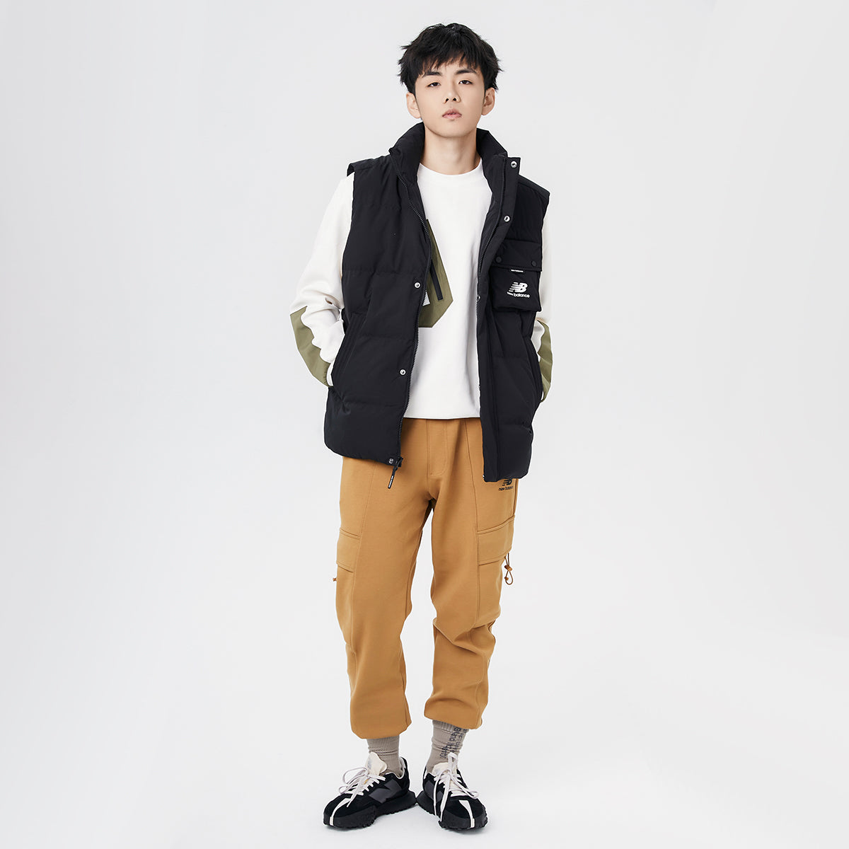 New Balance Windproof Puffer Vest Asia Sizing 'Black' AMV14310-BK
