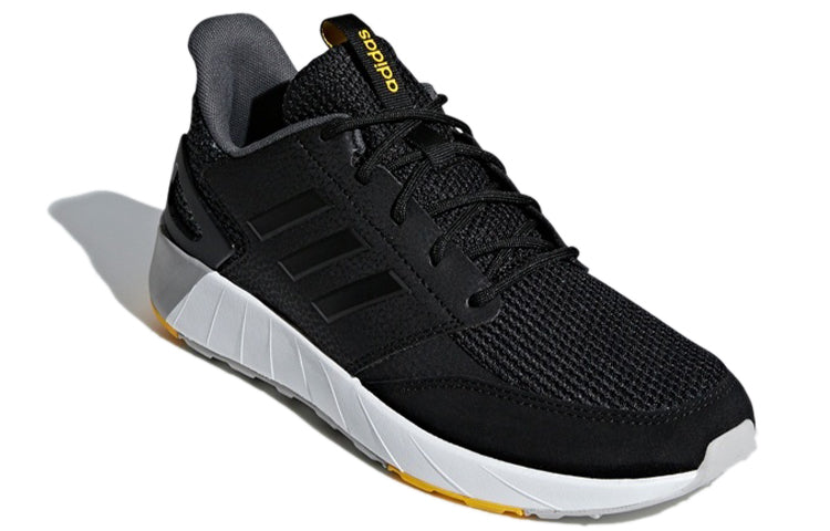 (WMNS) adidas neo Questarstrike X 'Black White' G26341