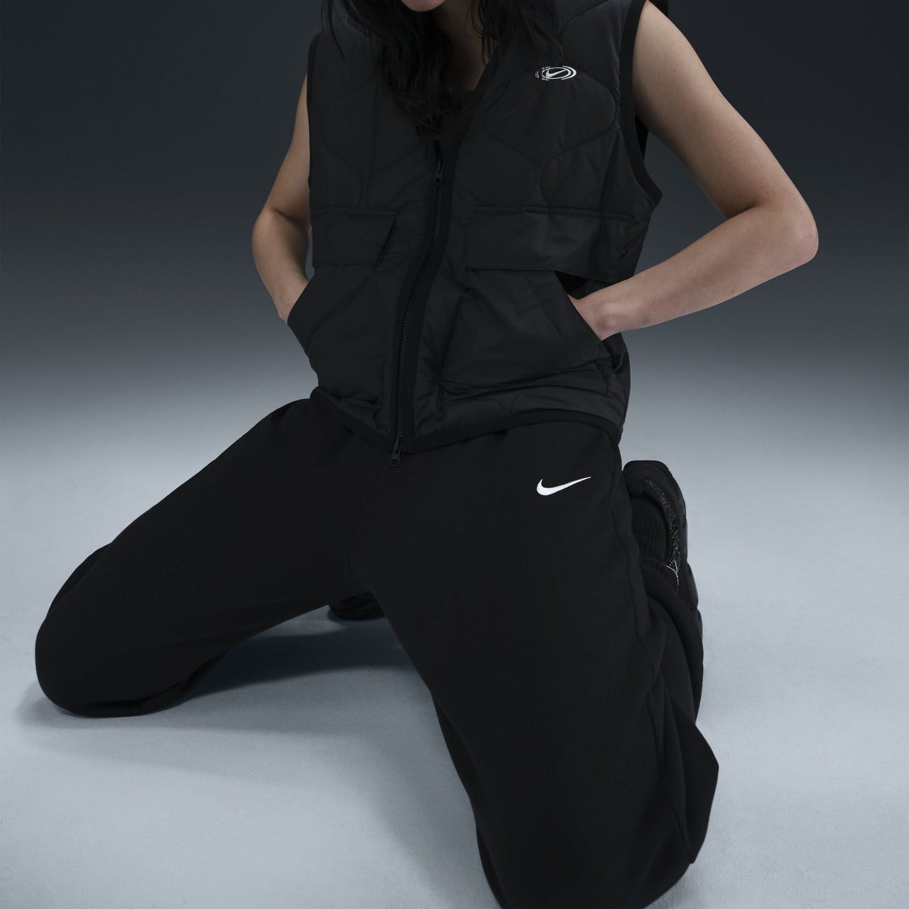 (WMNS) Nike Sportswear Phoenix Fleece High Waisted Oversized Sweatpants Asia Sizing 'Black' FZ5997-010