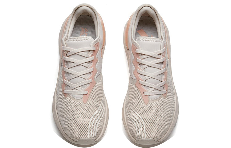 (WMNS) ANTA Chuang 2.0 'Beige Orange Grey' 122215586-4