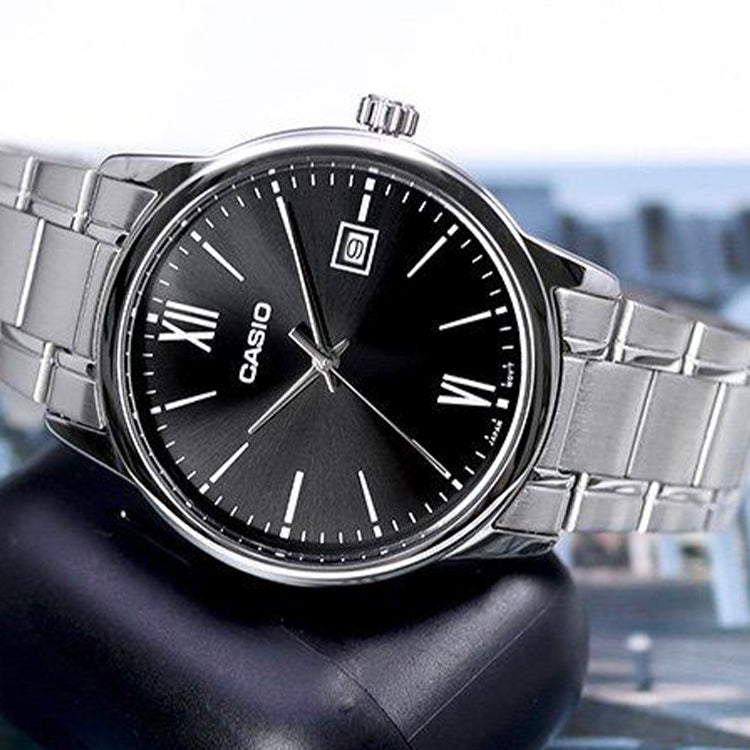 CASIO Men's DRESS Black Mens Silver Analog MTP-V002D-1B3