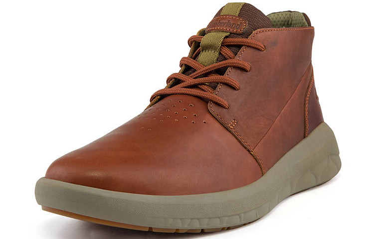 Timberland Bradstreet Ultra Chukka Wide Fit Boot 'Brown' A2HEZW