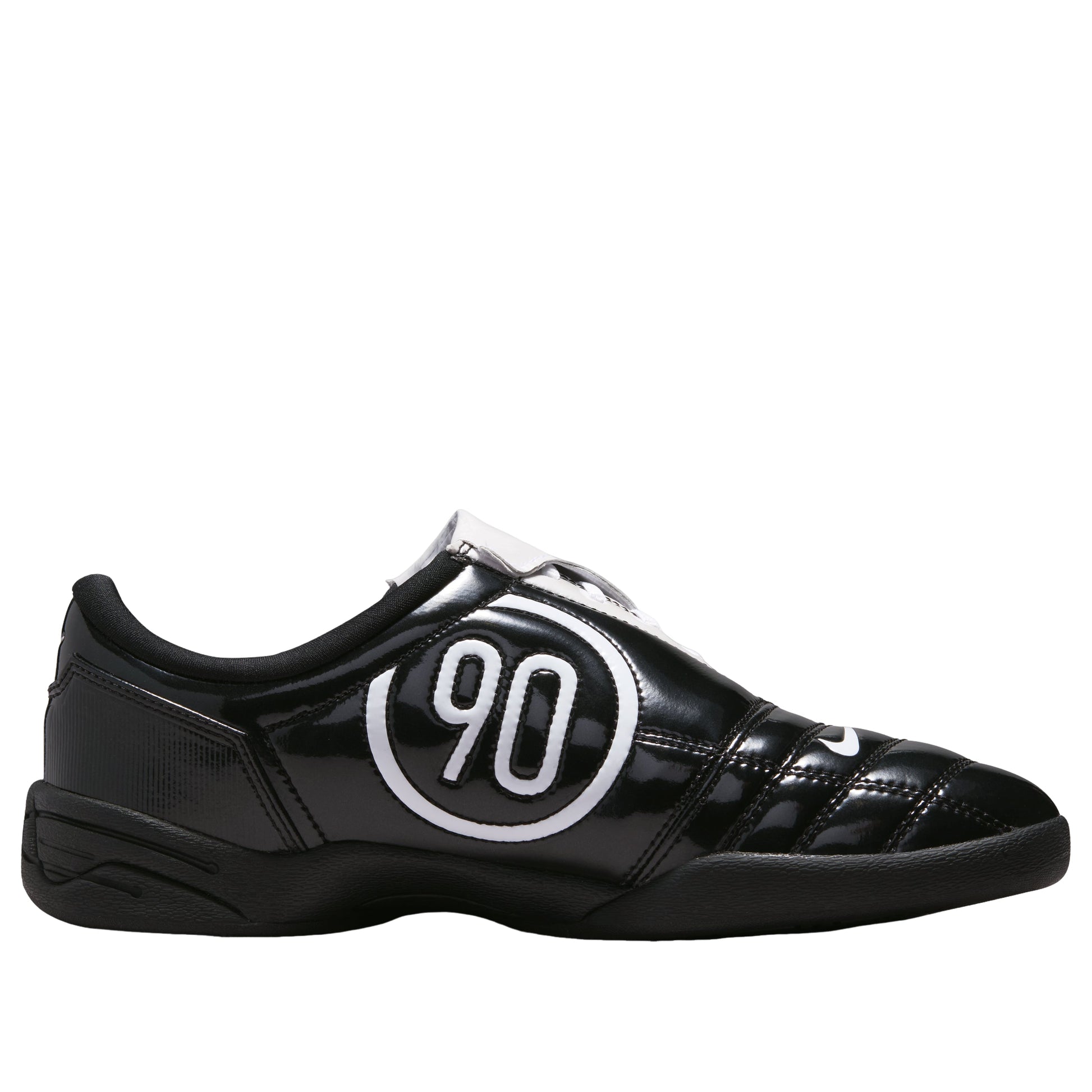 (WMNS) Nike Total 90 SE 'Black University Red' IO2389-001