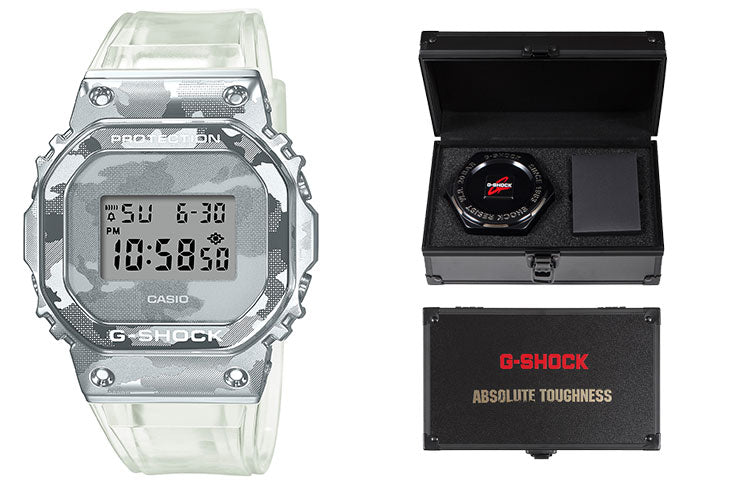 CASIO G-Shock Square 'White' GM-5600SCM-1PR