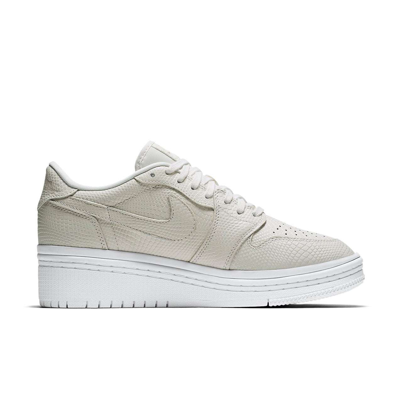 (WMNS) Air Jordan 1 Lifted 'White' AO1334-004