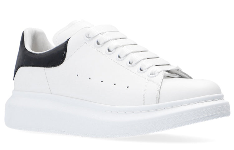 (WMNS) Alexander McQueen Oversized Sneaker 'White Black' 553770WHXMY9061