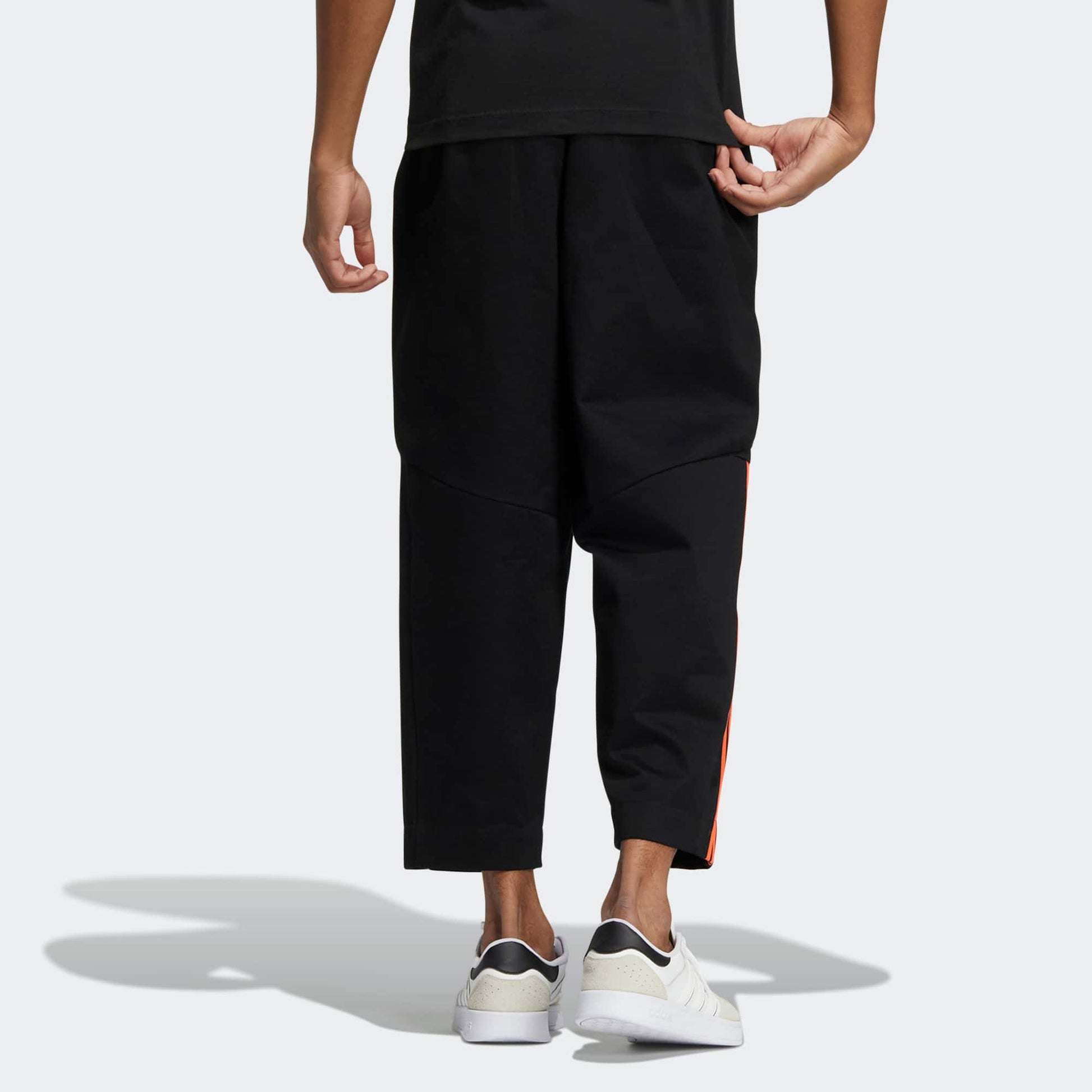 adidas neo Logo HZ2428