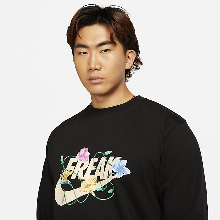 Nike Giannis Standard Issue Graphic Basketball Crew 'Black' FJ9558-010