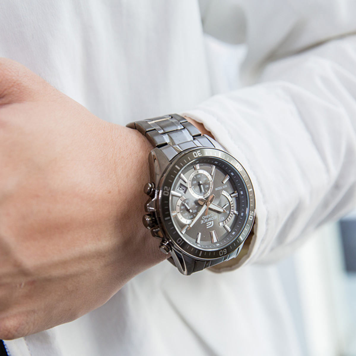 Men's CASIO EDIFICE quartz Mens Black Analog EFR-552GY-8A