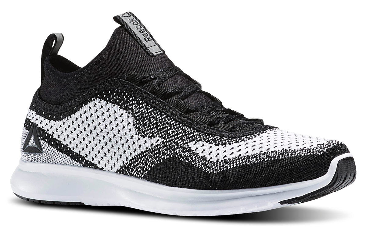 Reebok Plus Runner Ultraknit 'White Black' BS5459